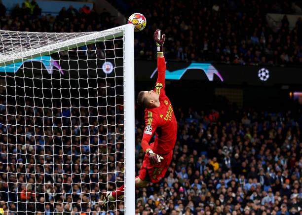 网页版地址-武一帆：被射33脚点球KO曼城，这就是皇马的气质！